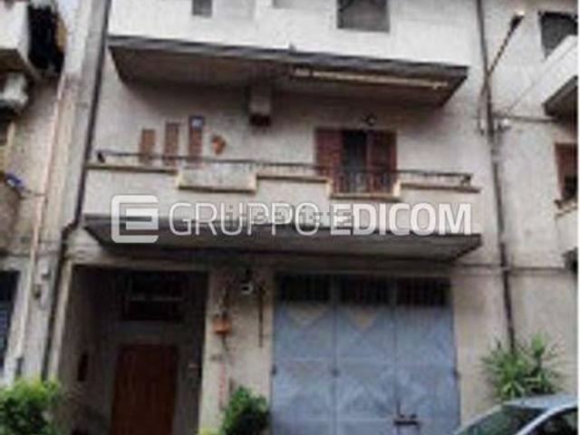 Appartamento in vendita di 170 m² in Via Morabito