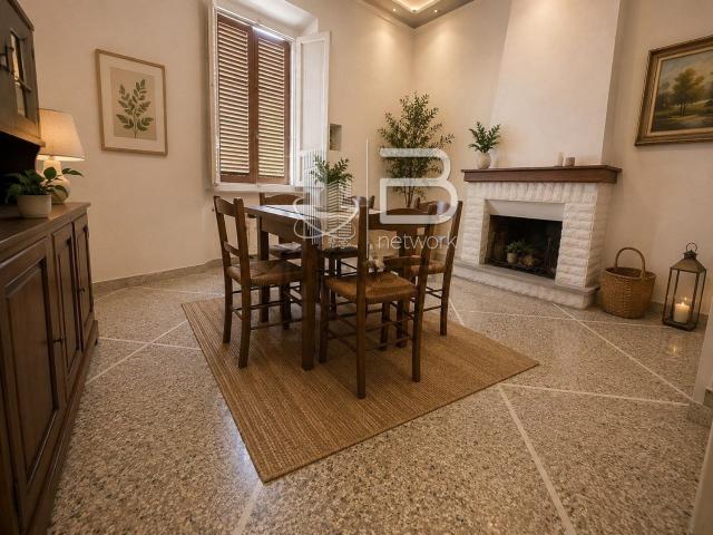 Appartamento in vendita di 170 m² in Via Matteotti, 2