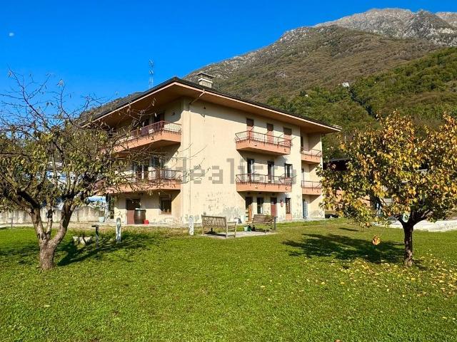 Appartamento in vendita di 170 m² in Via Milano, 11
