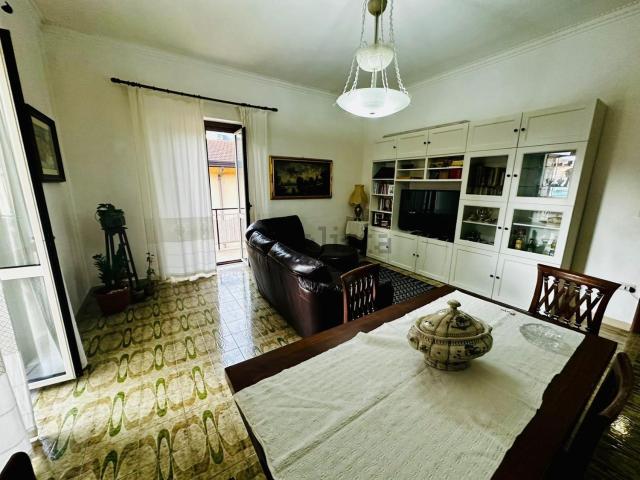 Appartamento in vendita di 170 m² in Via Sottotenente Giovanni Iannaccone Medaglia d&apos oro