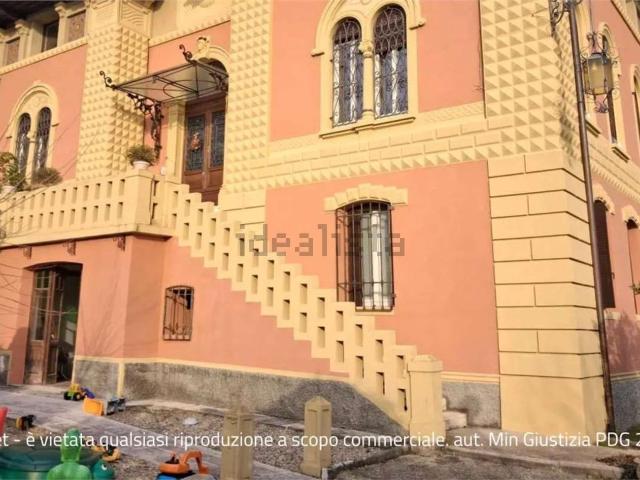 Appartamento in vendita di 170 m² in Via San Leonardo, 5