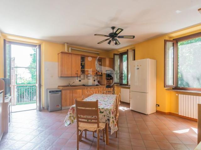 Appartamento in vendita di 170 m² in Via Santa Caterina da Siena, 1