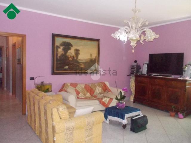 Appartamento in vendita di 170 m² in Via Santa Lucia, 11