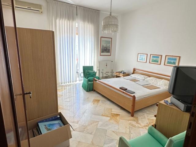 Appartamento in vendita di 170 m² in Via Sebastiano Olivieri, 37