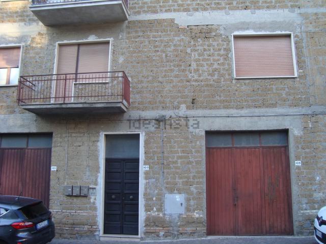 Appartamento in vendita di 170 m² in Via Roma, 106