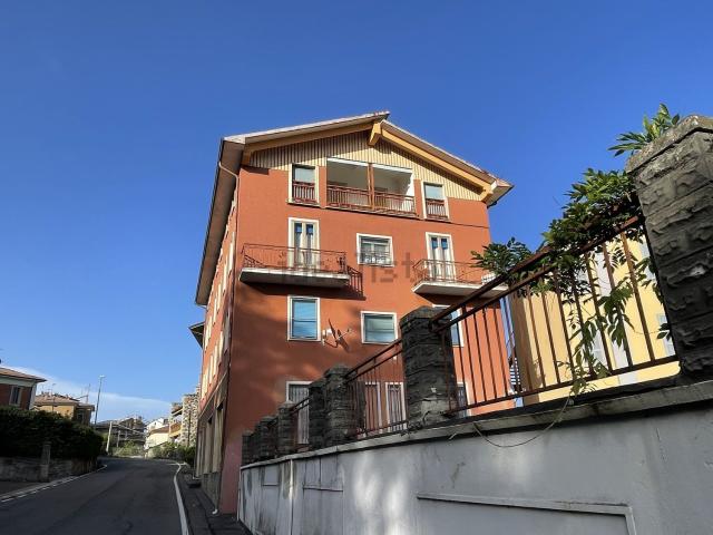 Appartamento in vendita di 170 m² in Via Roma, 17
