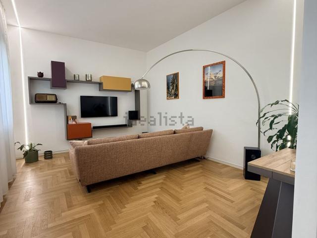 Appartamento in vendita di 170 m² in Via Renata di Francia