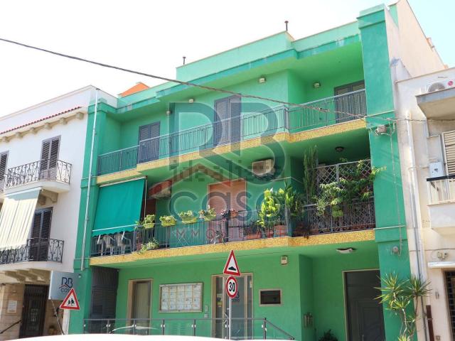 Appartamento in vendita di 170 m² in Via V. Veneto