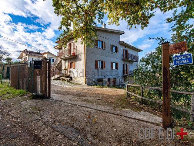 Appartamento in vendita di 170 m² in Via Vallicelli