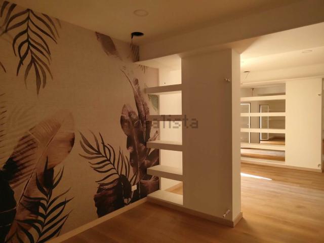 Appartamento in vendita di 170 m² in Via Venero, 186