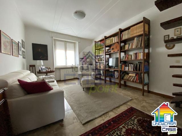 Appartamento in vendita di 170 m² in Via Vincenzo Monti
