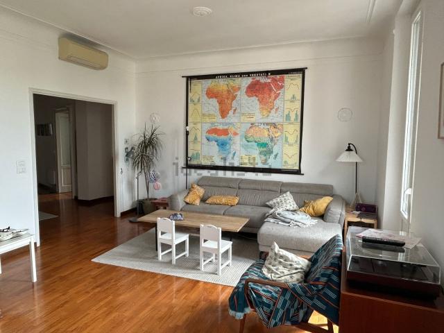 Appartamento in vendita di 170 m² in Viale Cassiodoro