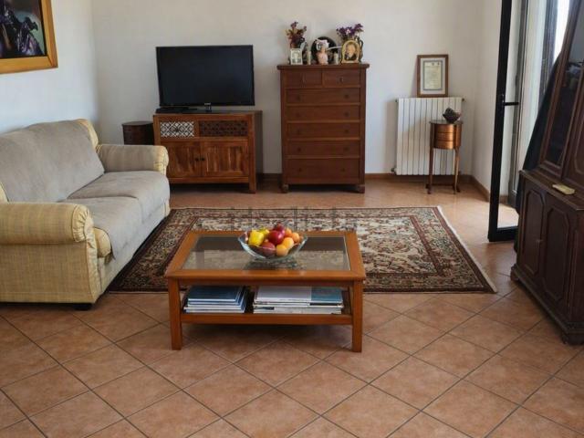 Appartamento in vendita di 170 m² in Viale delle Industrie