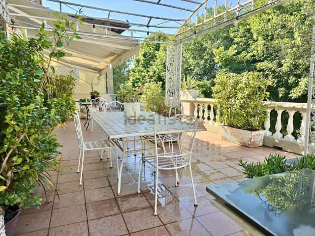 Appartamento in vendita di 170 m² in Viale Giacomo Matteotti