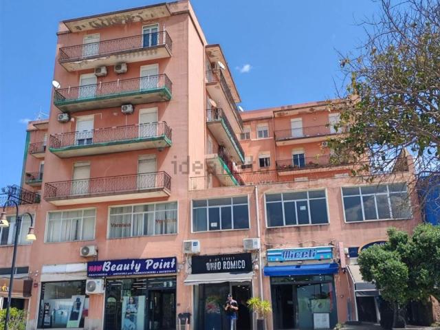 Appartamento in vendita di 170 m² in Viale Santa Panagia, 114