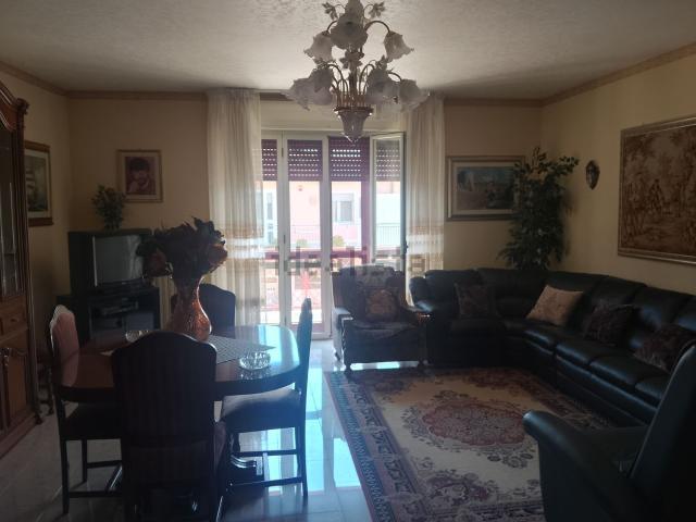 Appartamento in vendita di 170 m² in Corso Umberto I, 114