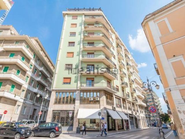 Appartamento in vendita di 170 m² in Corso Cairoli