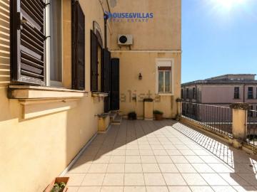 Appartamento in vendita di 170 m² in Corso Gaetano D&apos Agata