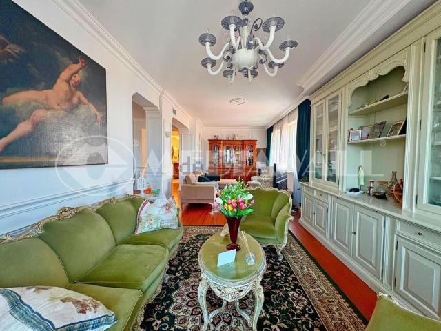 Appartamento in vendita di 170 m² in Corso Garibaldi, 47