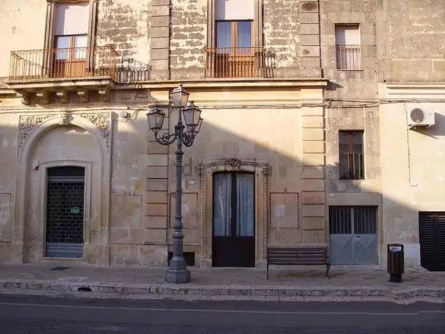 Appartamento in vendita di 170 m² in Corso Giacomo Matteotti