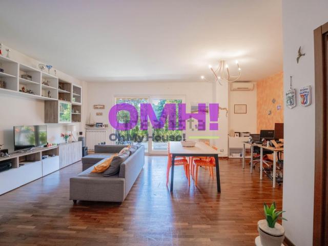Appartamento in vendita di 170 m² in Corso Sempione, 36