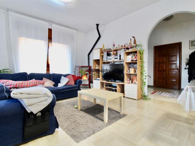 Appartamento in vendita di 170 m² in Lungomare cappellini