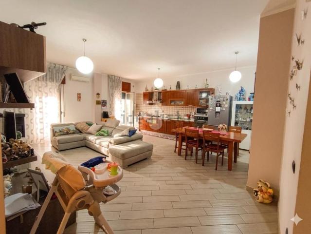 Appartamento in vendita di 170 m² in Strada Tavernola, 91