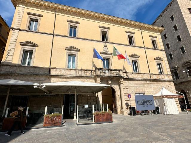 Appartamento in vendita di 171 m² in Piazza Vittorio Emanuele II