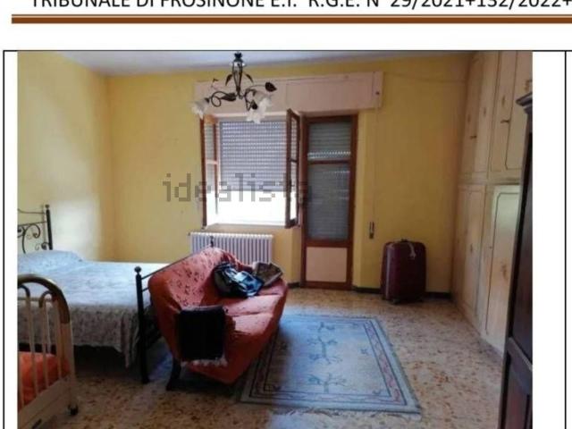 Appartamento in vendita di 171 m² in Via Croce Tani Fumone, 66