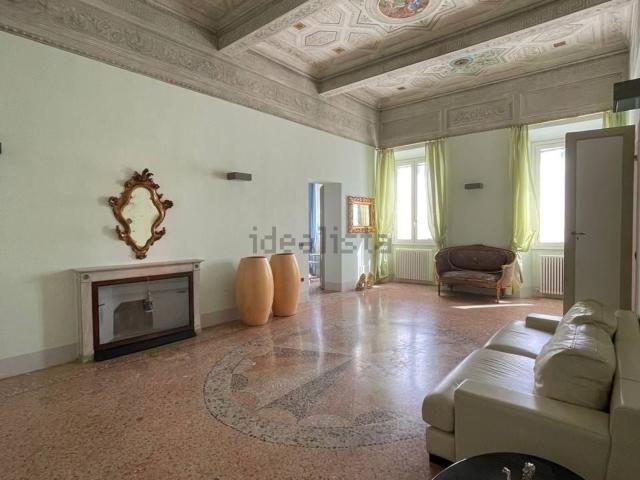 Appartamento in vendita di 171 m² in Via Armando Diaz