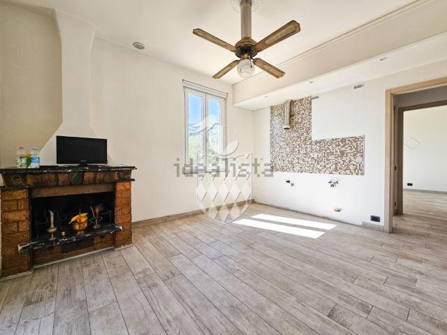 Appartamento in vendita di 171 m² in Via della Repubblica, 127