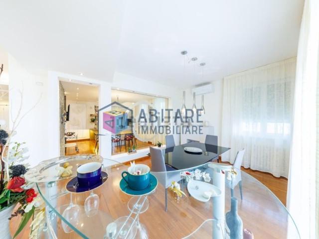 Appartamento in vendita di 171 m² in Via Francesco Redi