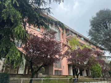 Appartamento in vendita di 171 m² in Via Nicola Brovardi