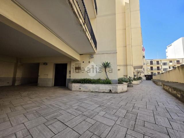 Appartamento in vendita di 171 m² in Via Sbarre Superiori, 46