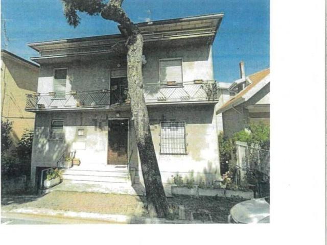 Appartamento in vendita di 171 m² in Via Roma, 402