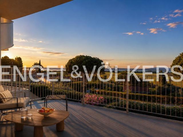 Appartamento in vendita di 171 m² in Via Valesana