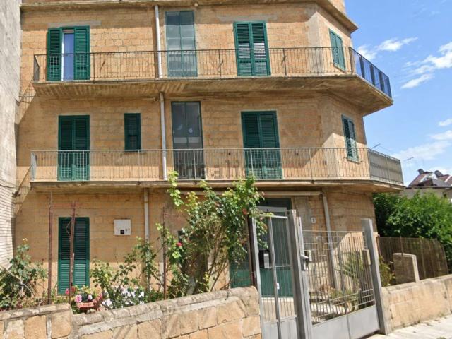 Appartamento in vendita di 171 m² in Viale Europa, 31