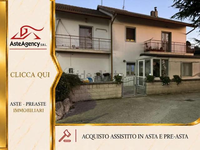 Appartamento in vendita di 171 m² in Contrada Poggio Cavallo