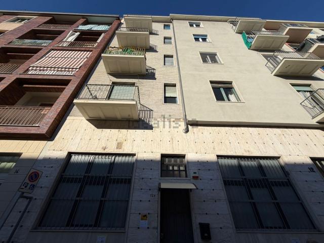Appartamento in vendita di 172 m² in Via Chisone, 12