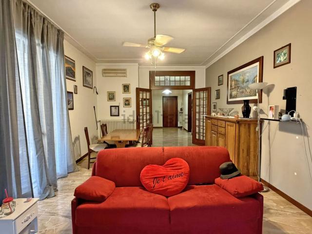 Appartamento in vendita di 172 m² in Via Achille Zanotti