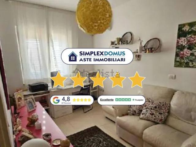 Appartamento in vendita di 172 m² in Via Augusta