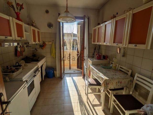 Appartamento in vendita di 172 m² in Via Giosuè Carducci