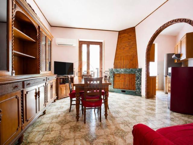 Appartamento in vendita di 172 m² in Via Grazia Deledda