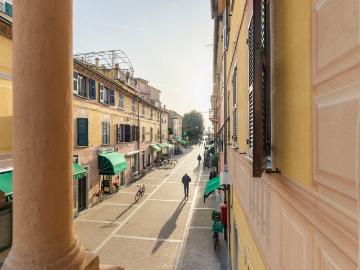 Appartamento in vendita di 172 m² in Via Dante Alighieri