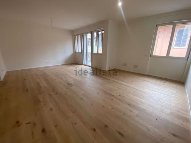 Appartamento in vendita di 172 m² in Via del Pretorio, 38