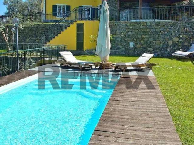 Appartamento in vendita di 172 m² in Via di Bana, 34
