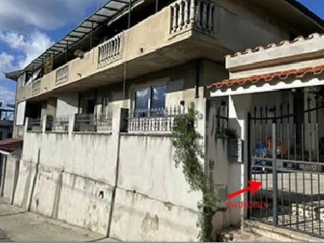 Appartamento in vendita di 172 m² in Via Falcone e Borsellino, 7