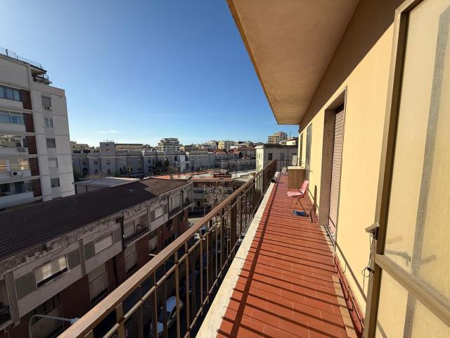 Appartamento in vendita di 172 m² in Via Ficarazzi