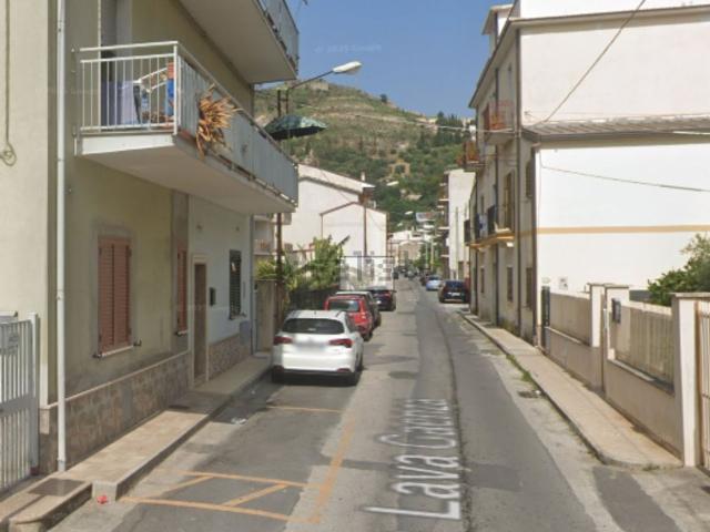 Appartamento in vendita di 172 m² in Via Lava Gaenza