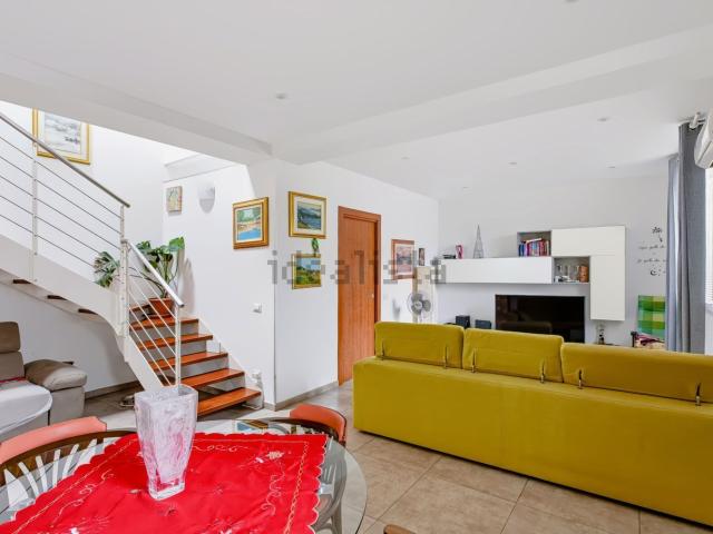 Appartamento in vendita di 172 m² in Via Leone Tolstoi, 22